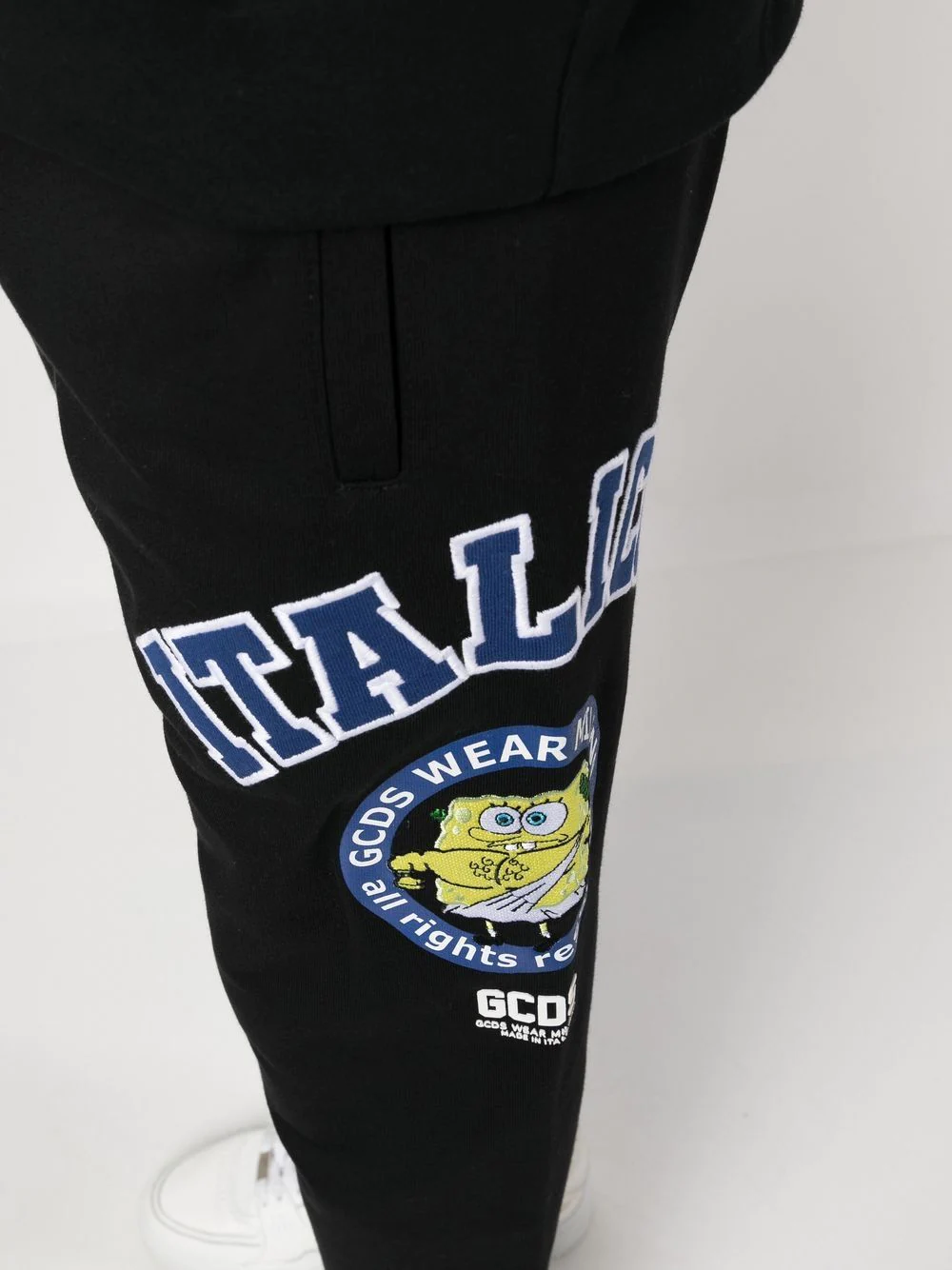 Gcds Track pant - Black | ded9927c2c9b63e9884636c5cbbd4676f88ae2ad