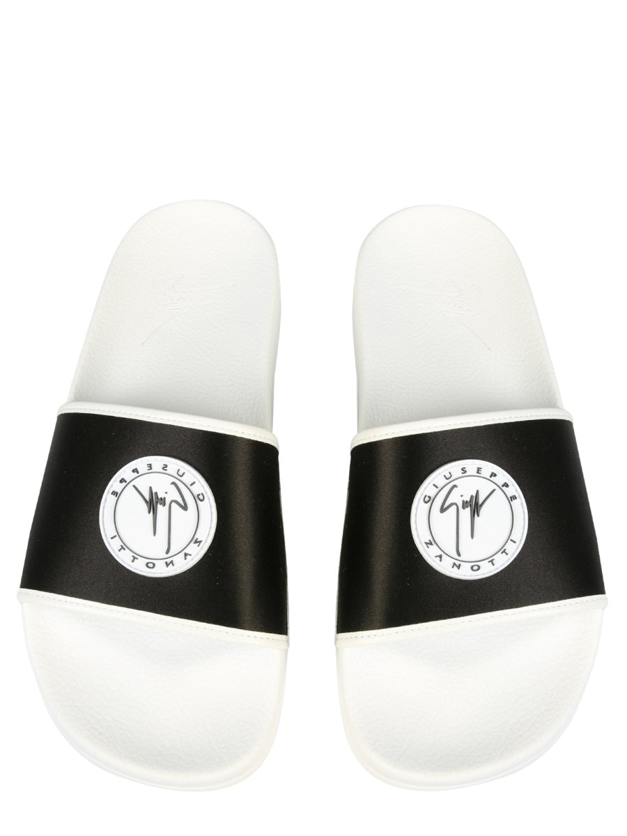 Giuseppe Zanotti Sandals - Black | Wanan Luxury