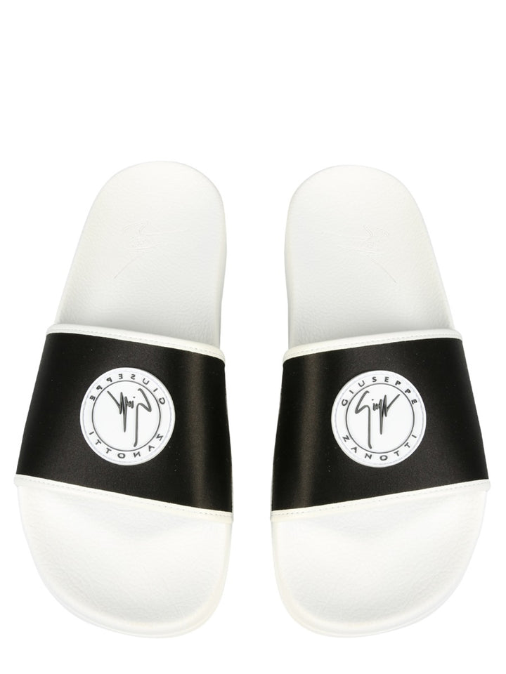 Giuseppe Zanotti Sandals - Black | Wanan Luxury