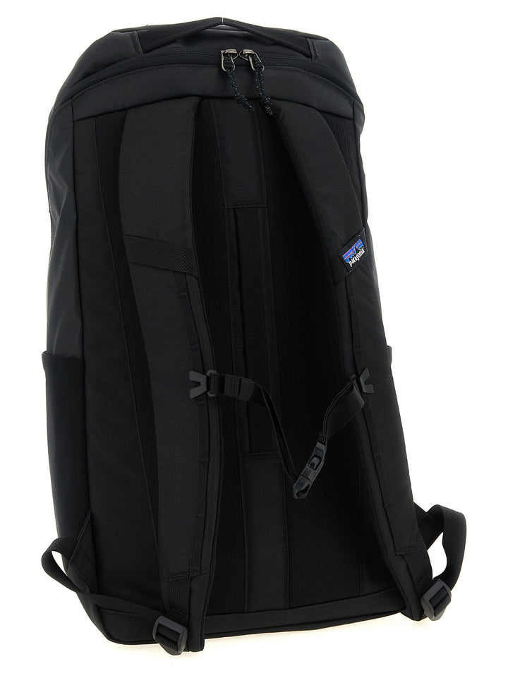 Patagonia Black Hole® Pack Backpacks & Travels - Black | eb9469454112240b80a3b3cd937c19a55f270542