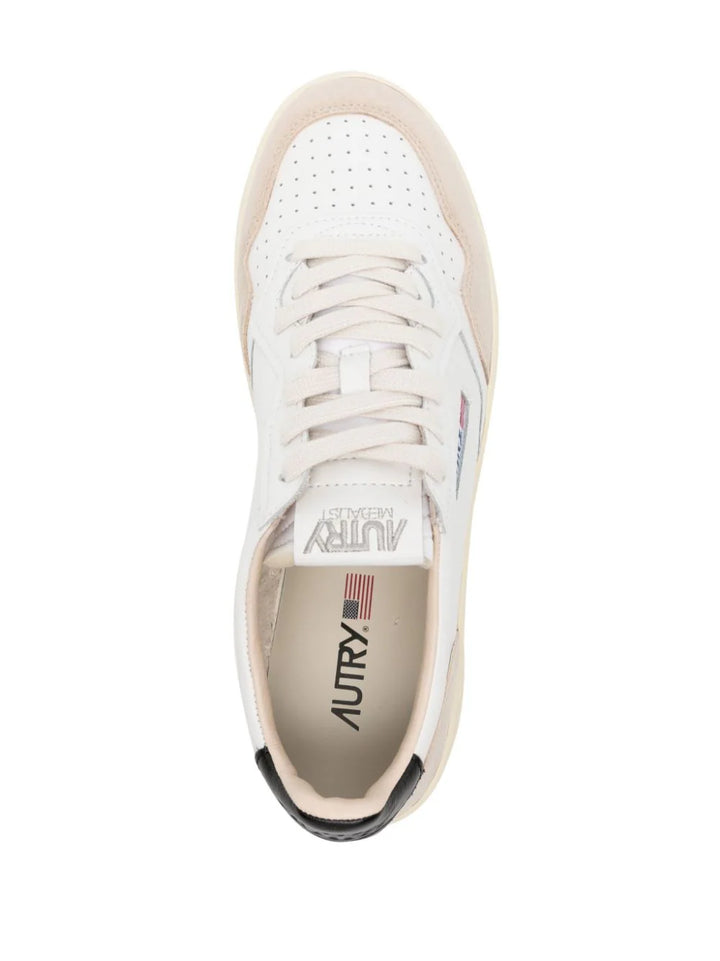 Autry Sneakers - White | 9c75a2ce6b447f23f9706d88eeacdadd55c77c4d