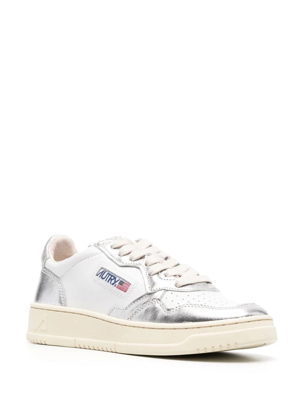 Autry Sneakers - White | 5828d61dbea6891a69868ad8cdd0dfef961d4107
