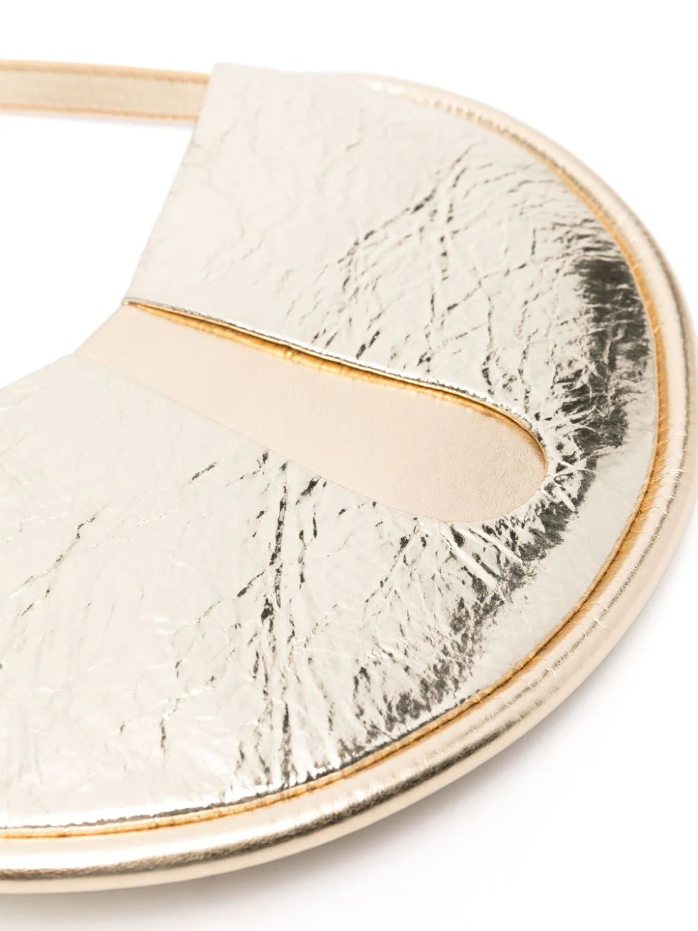 Themoire One Shoulder Bag - Metallic | 8a38728e9c7b8a1d9d9d35c6fe3ce04347ea3a72