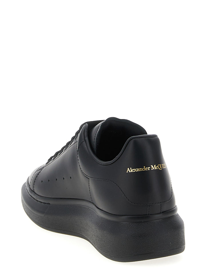Mcqueen Larry Sneakers - Black | 17f1e8a0d0f9deb30ef0dcb6daf057f142460bec