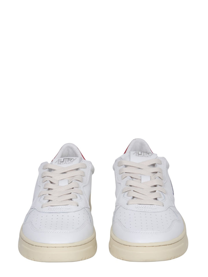 Autry Sneakers - White | Wanan Luxury