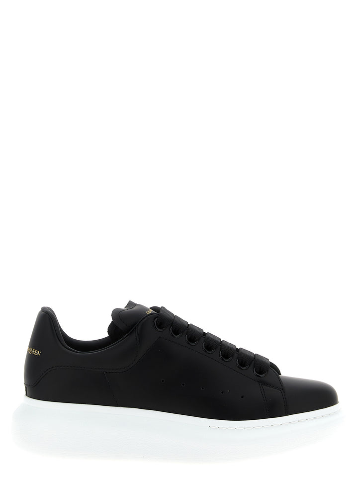 Mcqueen Larry Sneakers - Black | 18c1777d0189cbb05f087ba1dd6aa3eaad82f9e9