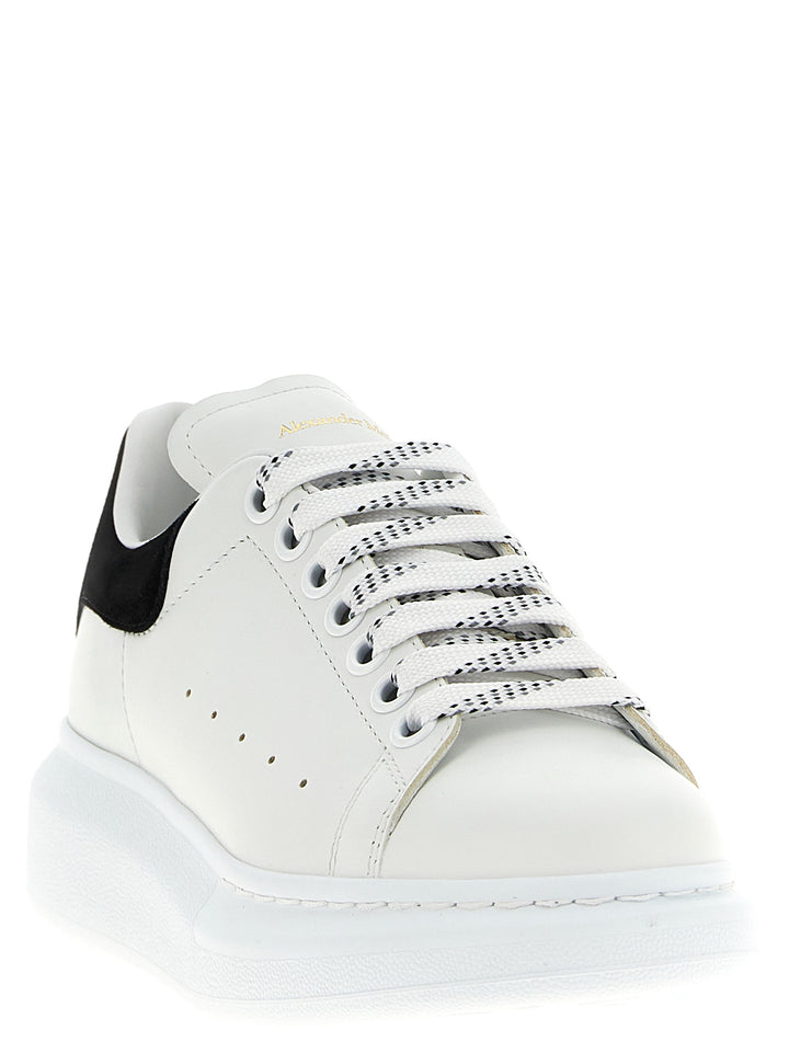 Mcqueen Larry Sneakers - White/Black | 8aedfffc8b3a8d52f61bf067ee7835896f7ce12e