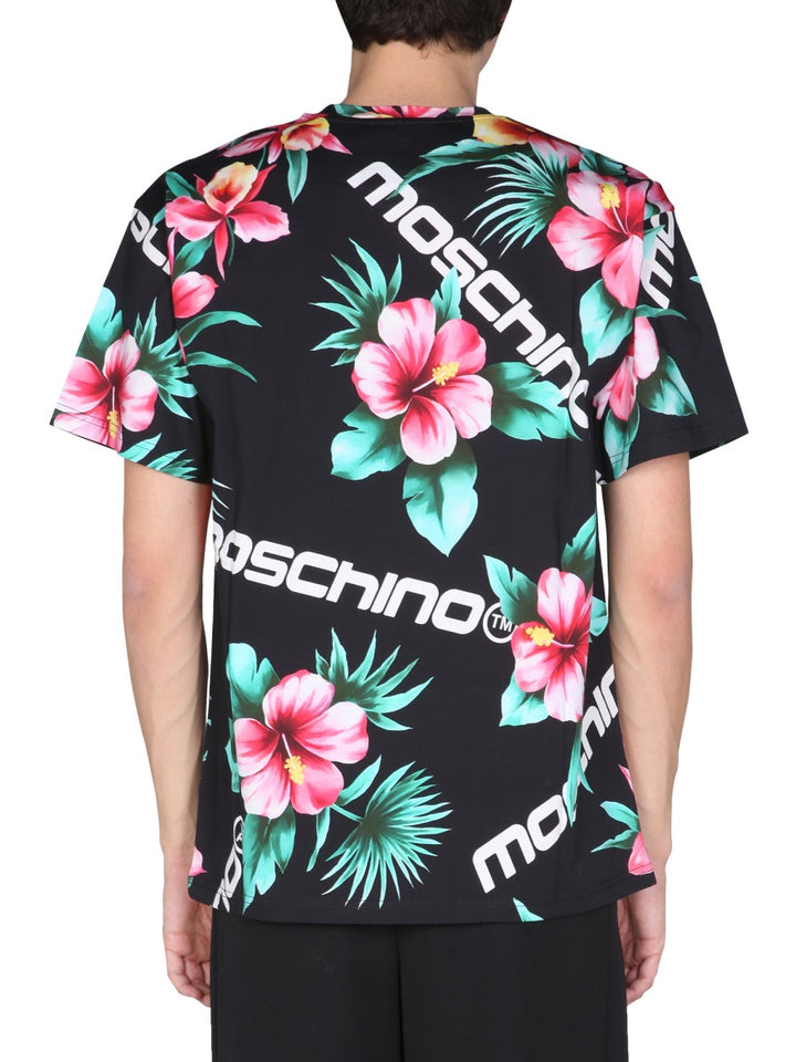 Moschino T shirts - Black | Wanan Luxury