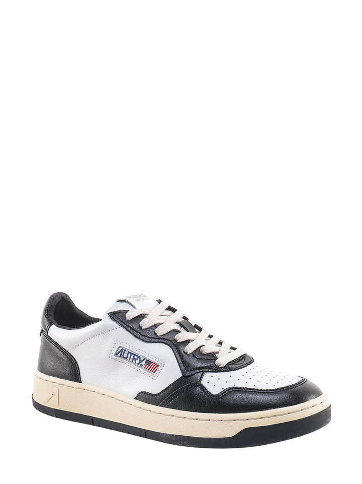 Autry Sneakers - Blacks and greys | 42a9a40fbfa01b3702813be59082e338dba1e732