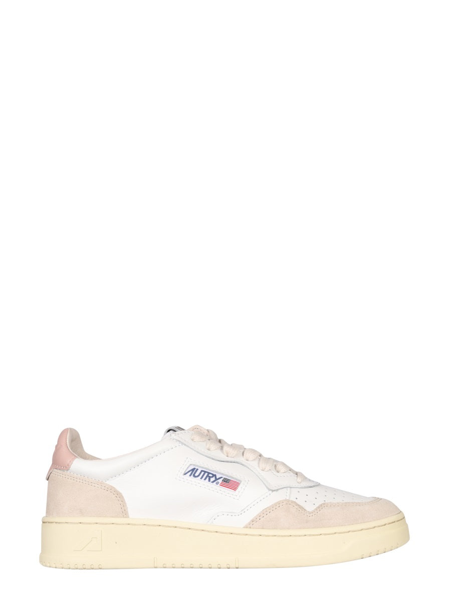 Autry Sneakers - White | Wanan Luxury