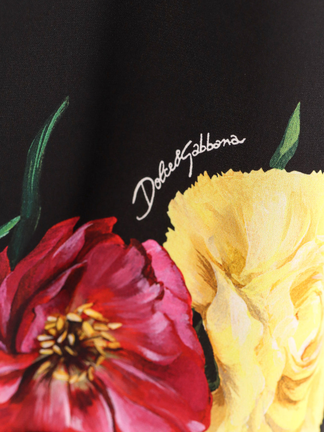 Dolce & Gabbana T-shirts and Polos - Blacks and greys | f7288a2f418ae143aab5e3894d0023f6d6ae4bfd