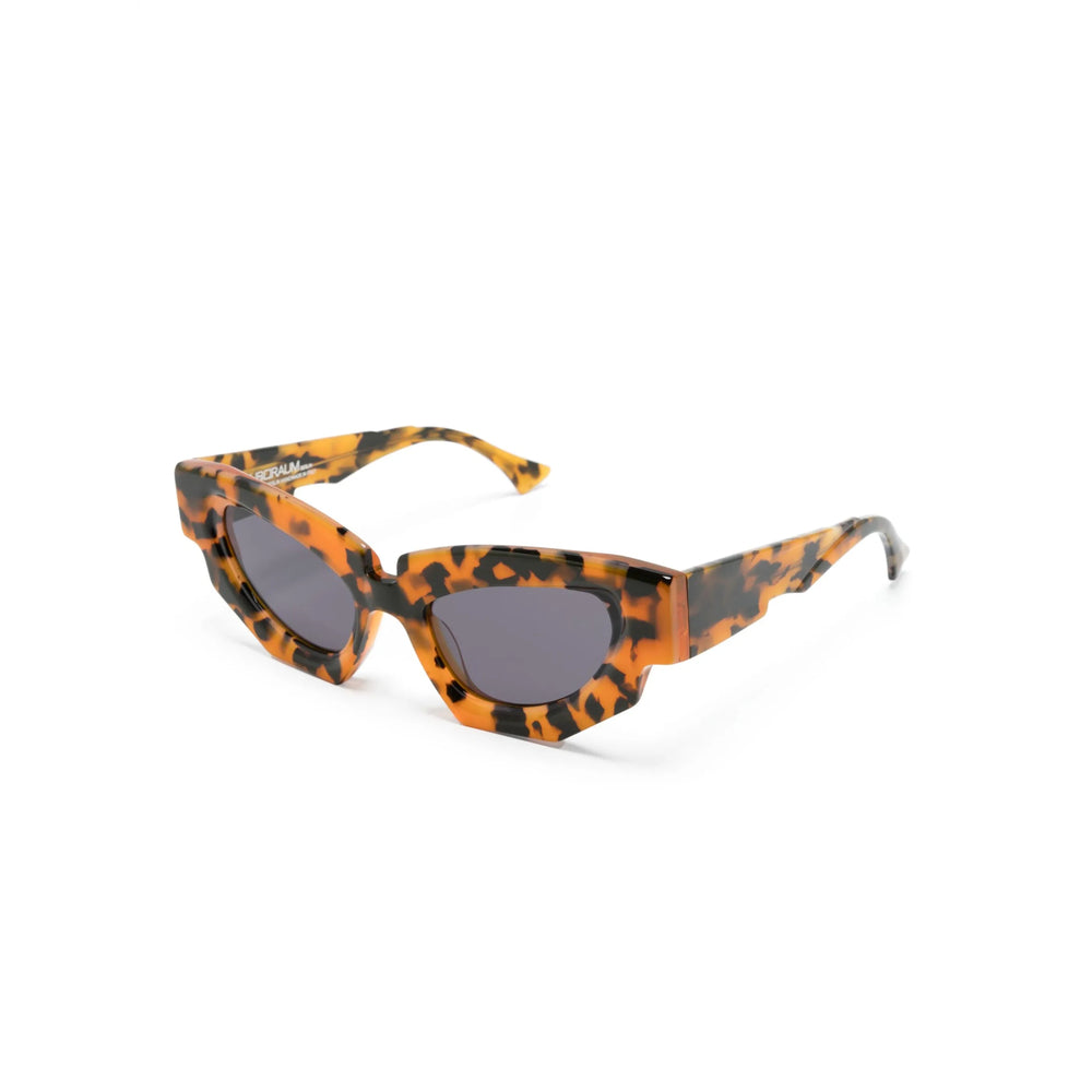 Kuboraum Eyewears - Brown, Black | 2160df61b6f50de852c6a753043efb98c0271710