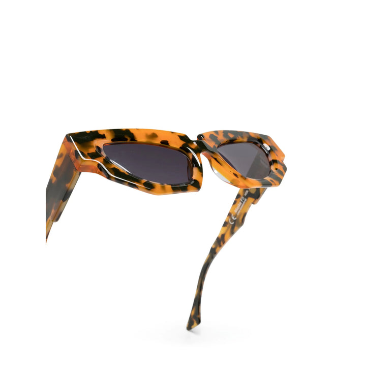 Kuboraum Eyewears - Brown, Black | 0956db5be00b3243a772983b845f94a25678099e