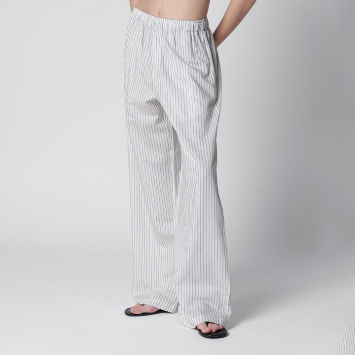 RóHe Pants - White | 636d75c31e204b02497305ff7cb8be7f1b9e4c54