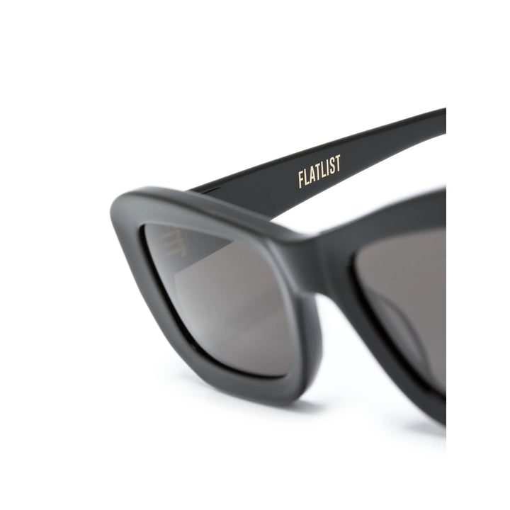 Flatlist Eyewears - Black | f3cc3a8a7bb2f794a29e1674ee03d76d17706f82