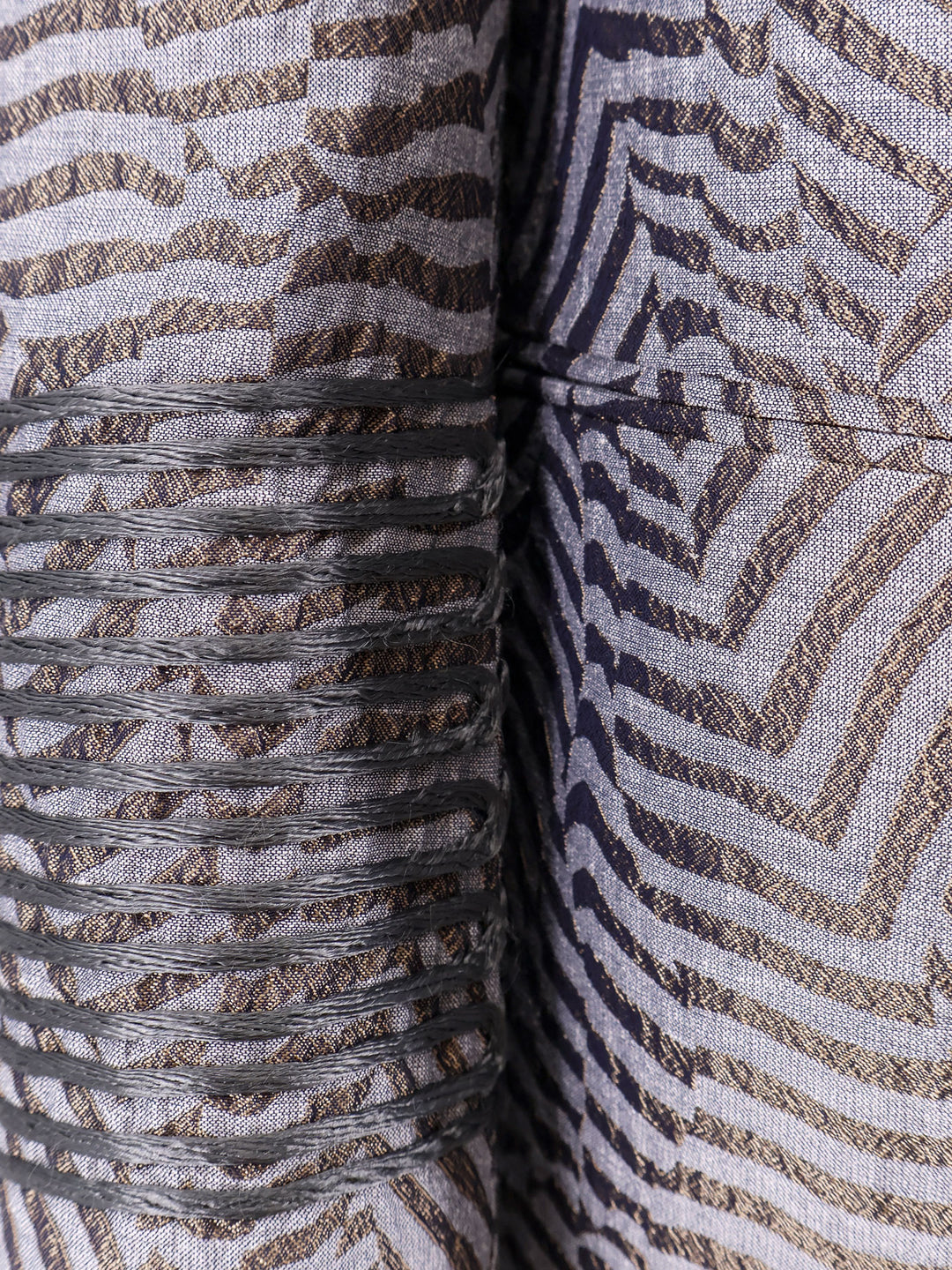 Giorgio Armani Clothing - Blacks and greys | 9ced5b4ea36311007a15908f20b3f839c2cce2b4