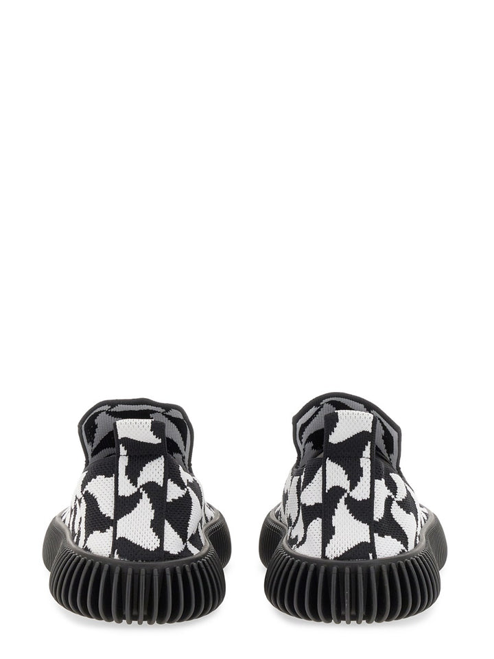 Bottega Veneta Sneakers - Black | 0be77ee49f61a45800a2a516a35f4bbc37ba55f2