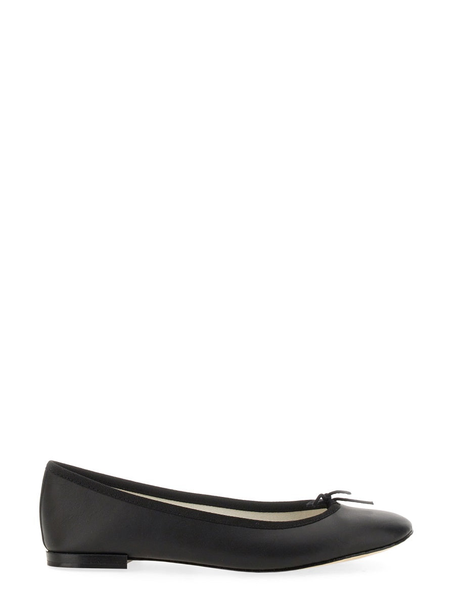 Repetto Flat Shoes - Black | Wanan Luxury