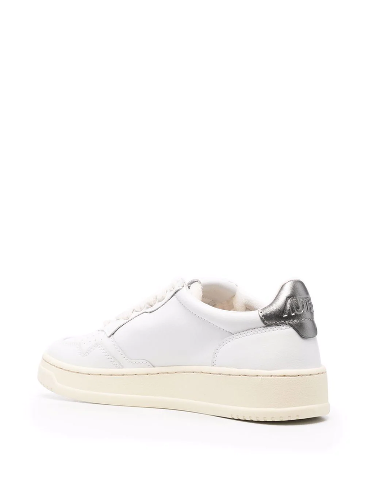 Autry Sneakers - White | 77f98945dfb1e508893ad12066d32070c34cfeae