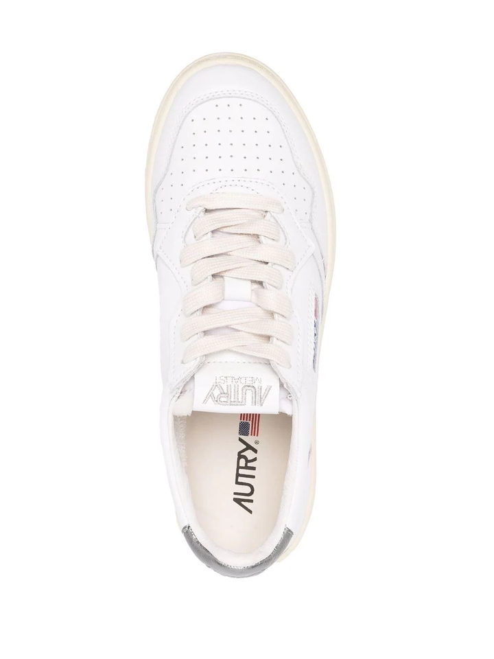 Autry Sneakers - White | db46880f58a7e6b30b8b26e34a18435575c495ed