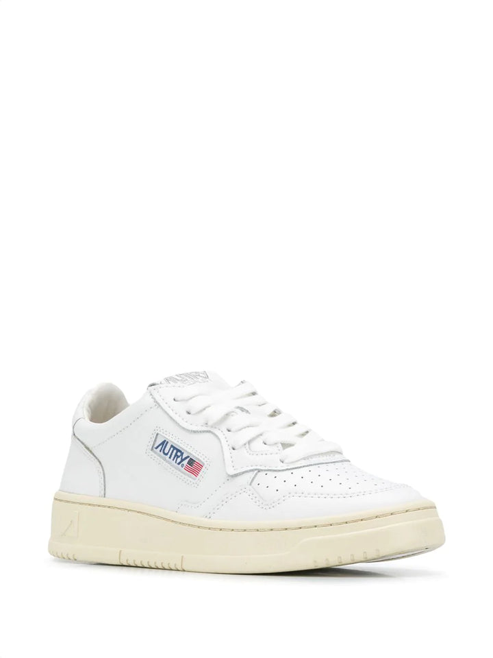 Autry Sneakers - White | e4224a72b8beec144d213ba39df296cc05edc568