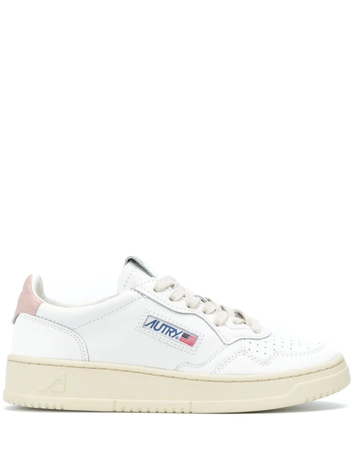 Autry Sneakers - White | ed4e07ff42d6604be7e714a59bb5e76396f99d2b