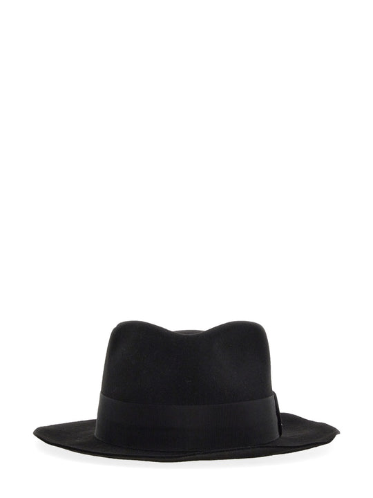 Fedora