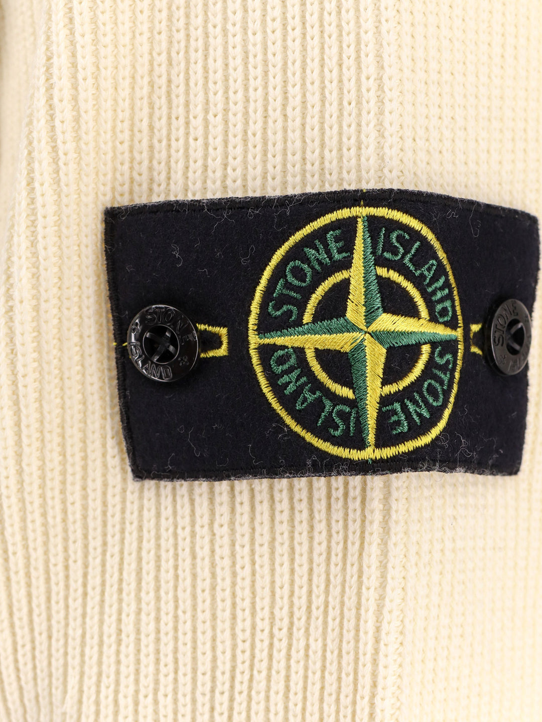 Stone Island Sweaters - Light and natural | 0b92cbc0f44bab1b08048cf73ad0d4f8530e1a95