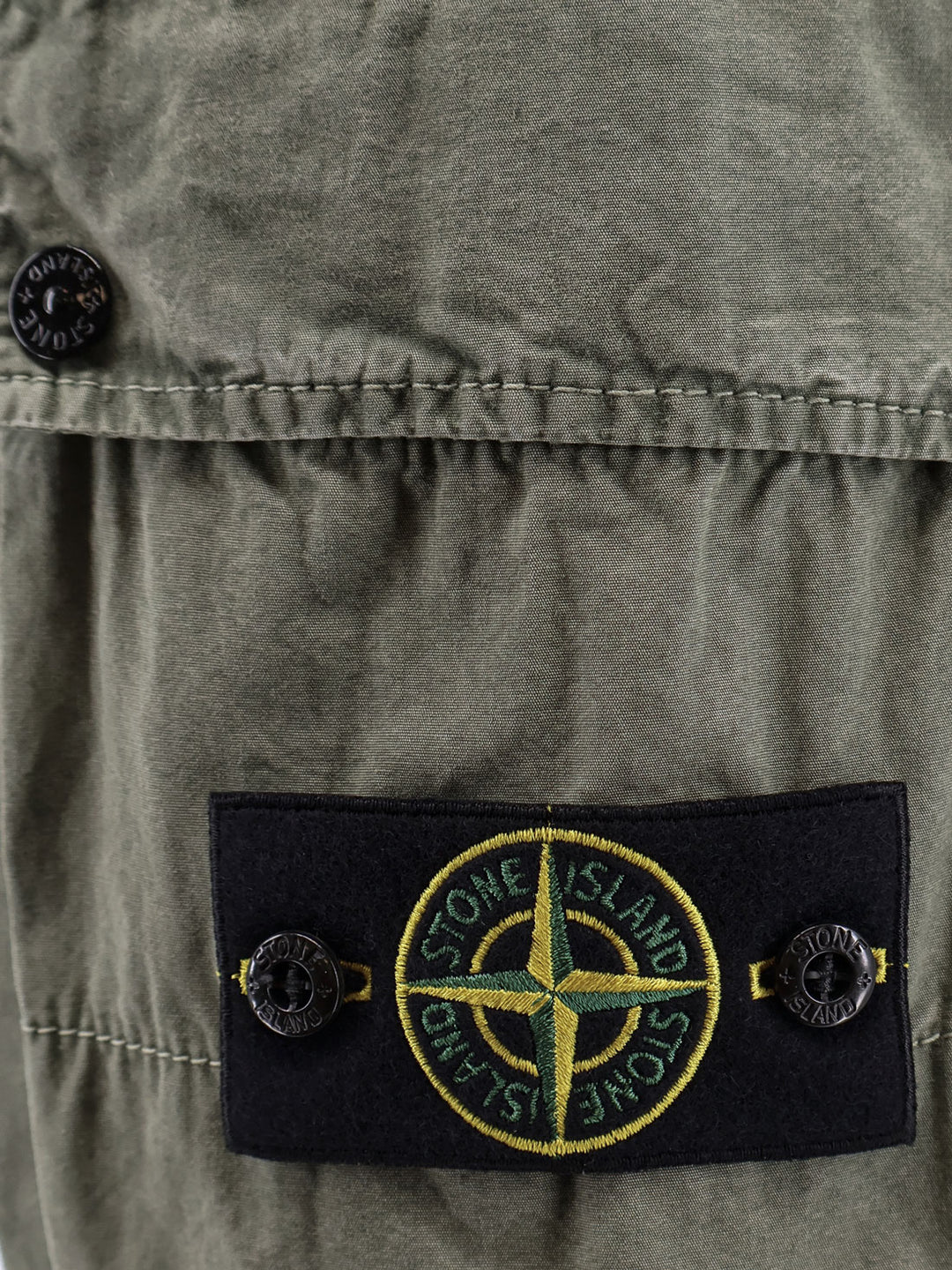 Stone Island Shorts - Blue and green | 359829c793e666719eed90a4f3d0e9d47ae25a75
