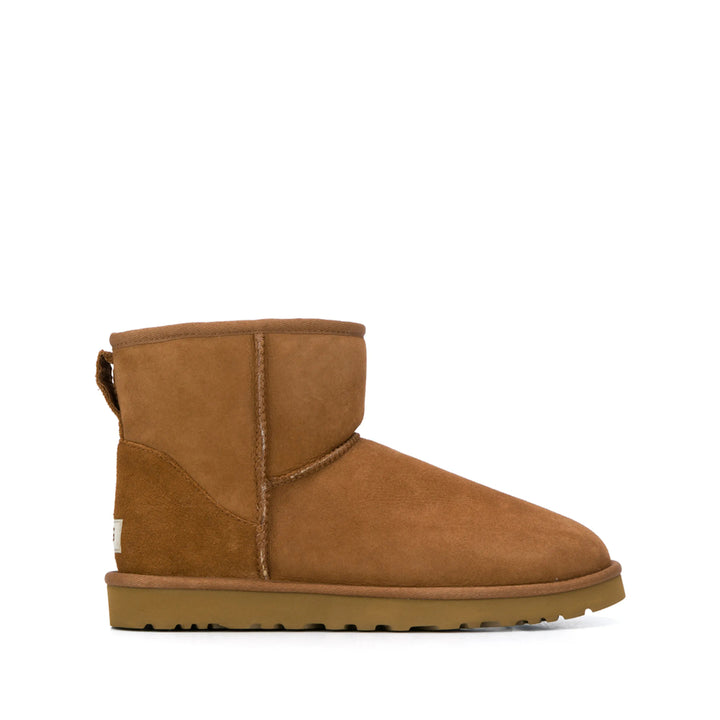 Ugg Shoes - Neutral | e93fc3b5b64fafb5281e0ee239ed91f4186caeab