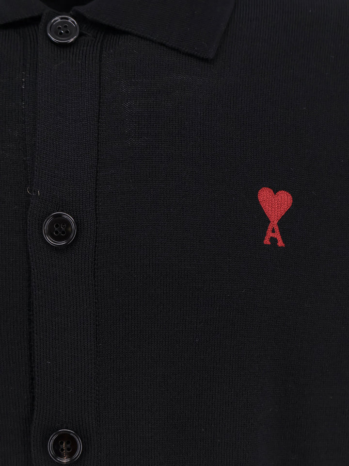 Ami Paris T-shirts and Polos - Blacks and greys | 40fa03dd9c75fefdb9c5ce28561a6e7aab7b1ef9