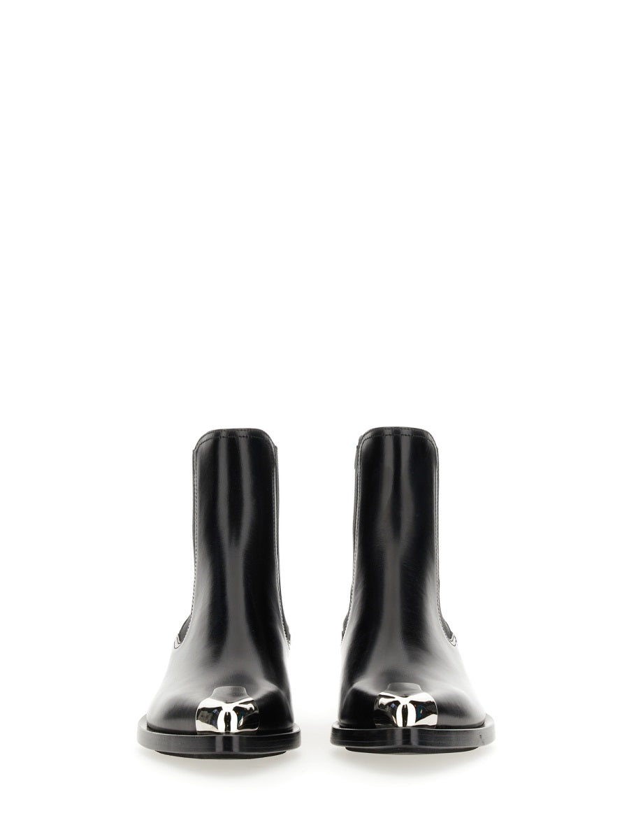 Alexander McQueen Boots - Black | Wanan Luxury