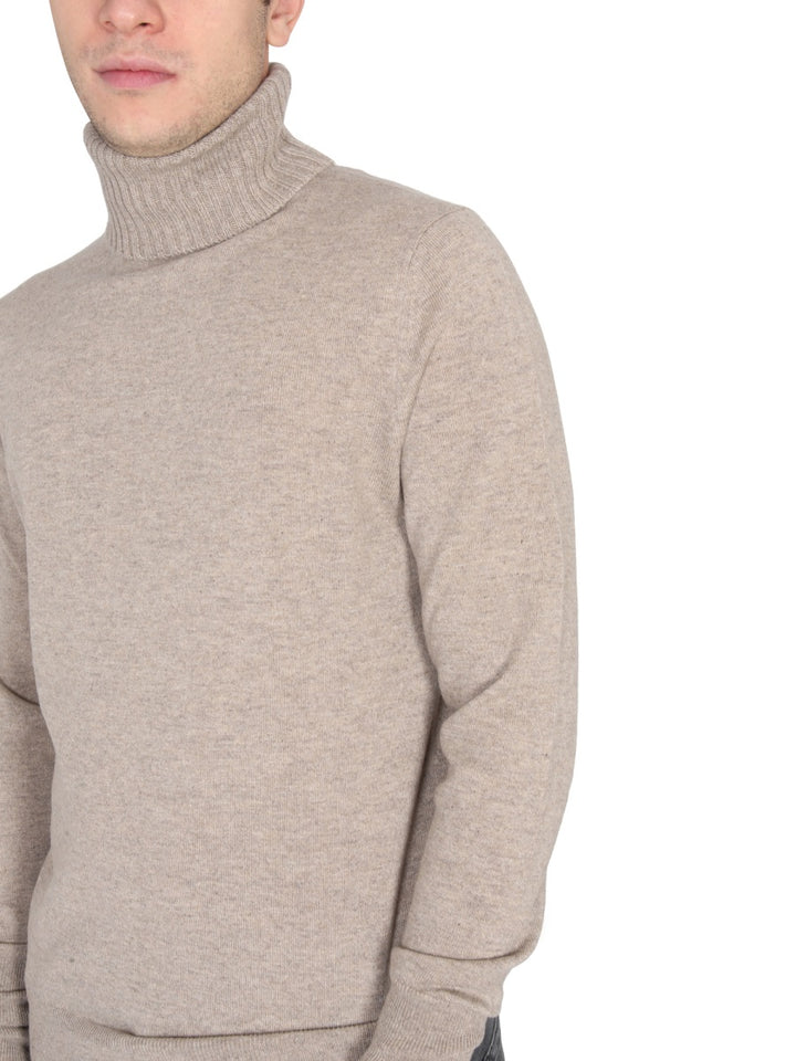 Ballantyne Sweaters - Dove | 5effb2cf73cea5a7ec70fa936ee9ae201f8d9d33