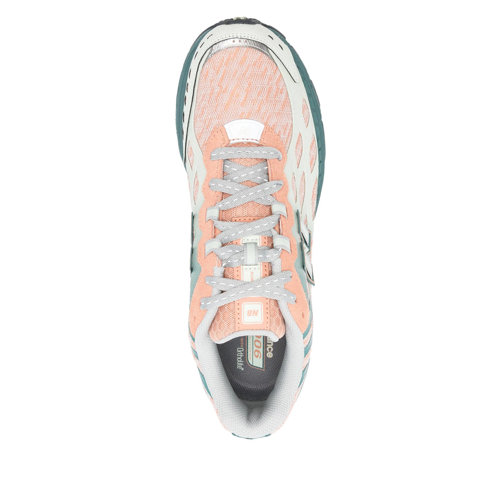 New Balance Sneakers - Green | c57792dd9763375acb7898590ae5d7fe70206934