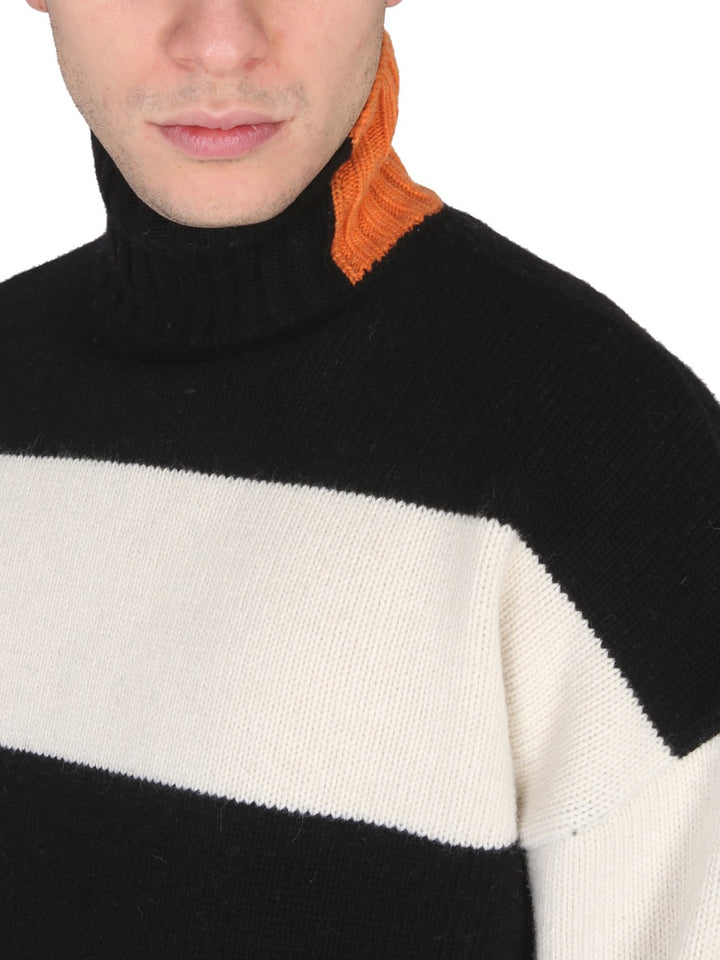 Right For Sweaters - Multicolour | d5d369344f1cb64bb85af7db8dbb57b058686cdd