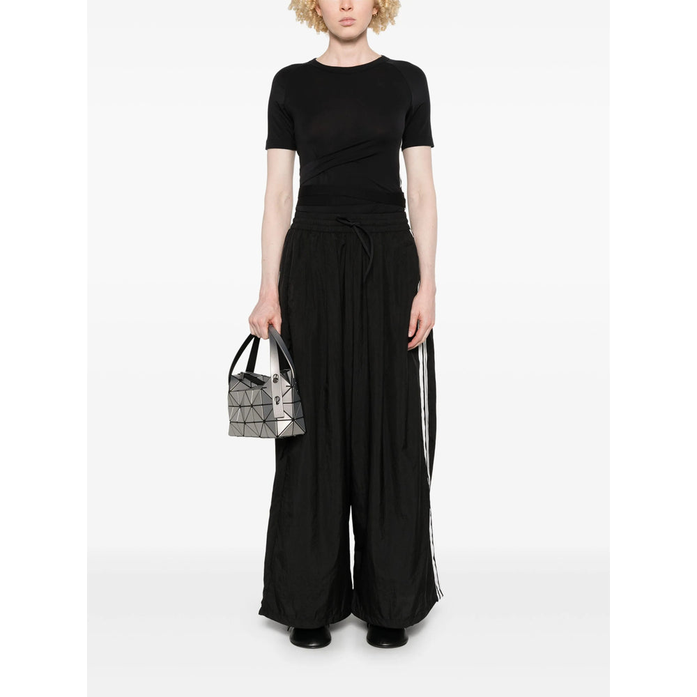 Y-3 T Shirts - Black | 0f66f5146a6318f272dac2a43d2ba9c086ffd564