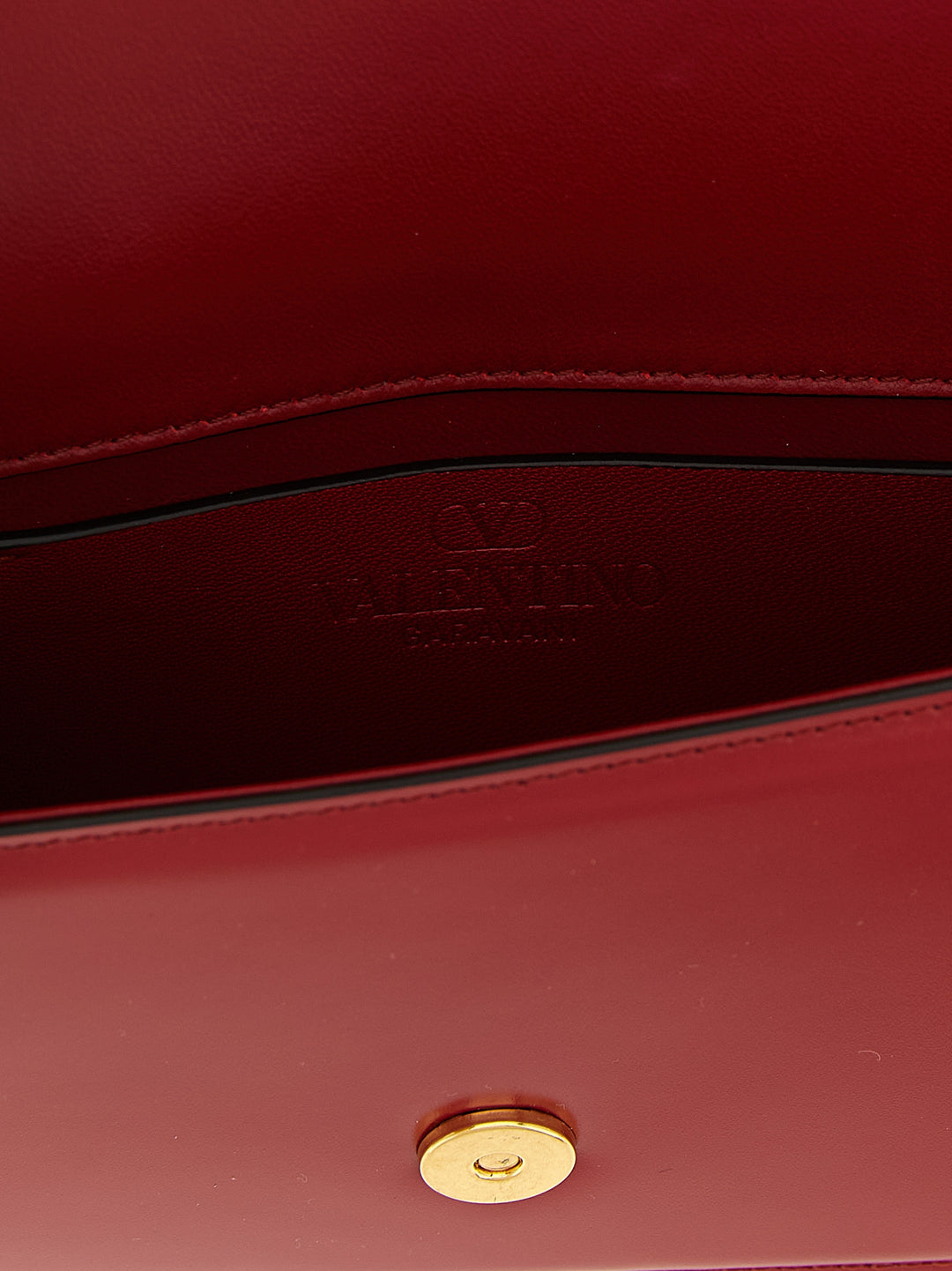 Valentino Garavani Vain Clutch - Red | a47b6d0c6778fb1ee07ce24271c10409ffa8be3b