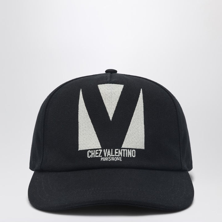 Valentino Garavani Hats - Black | 3dabc57226c88ad2a6cd931633feb40b17007000