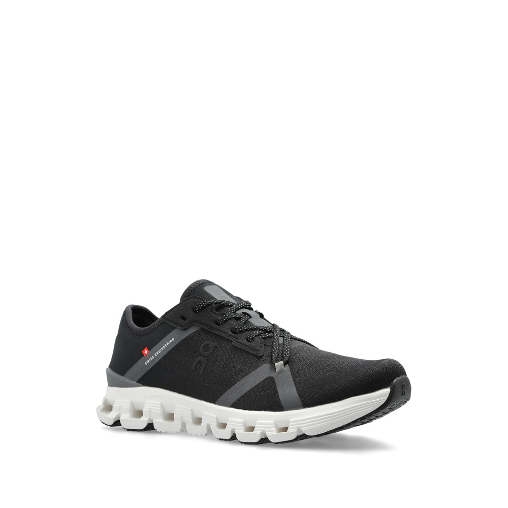 On Running Sneakers - Black | e7dc052431ac8a5d6547116d4b39369c9c3a1488