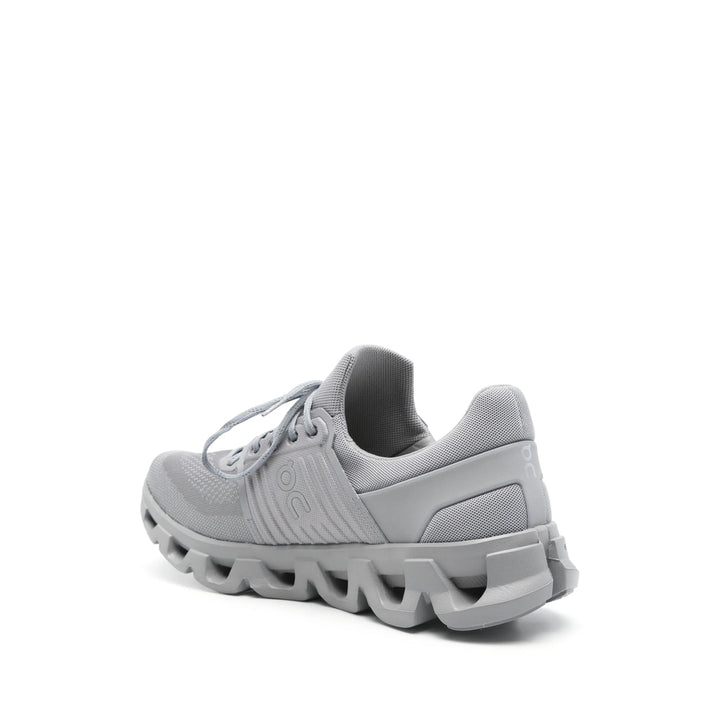 On Running Sneakers - Gray | 868e8d0374838b2504f617f64b0890164fad4dd8