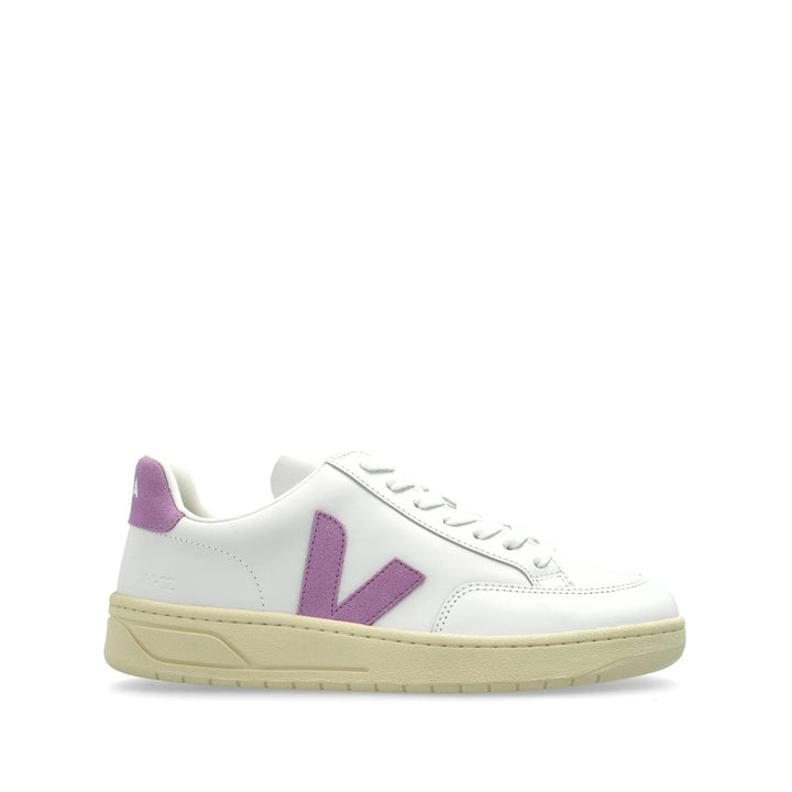 Veja Sneakers - White, Purple | 51a46ed1e47396b91ba079140bacfa5fb63946a4