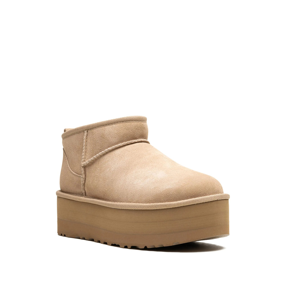 Ugg Shoes - Neutral | 71cb067dbad60ebfc0106c60694fdba705ce567b