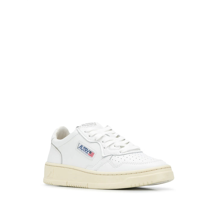 Autry Sneakers - White | 4605b9be26915385943ed9be64016d5aced31bb9