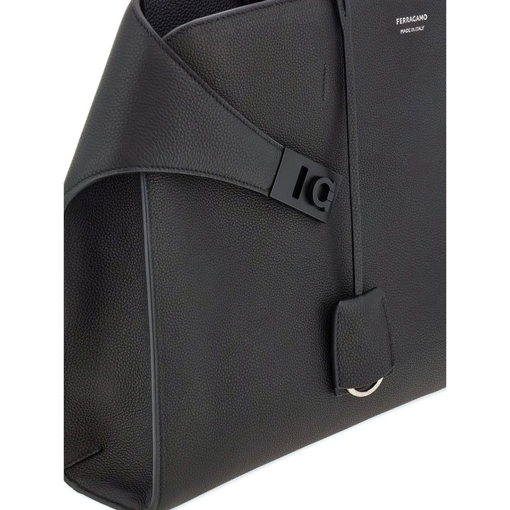 Ferragamo Luggages - Black | 4175be0186a047f01a45f531ae398e38d936c657