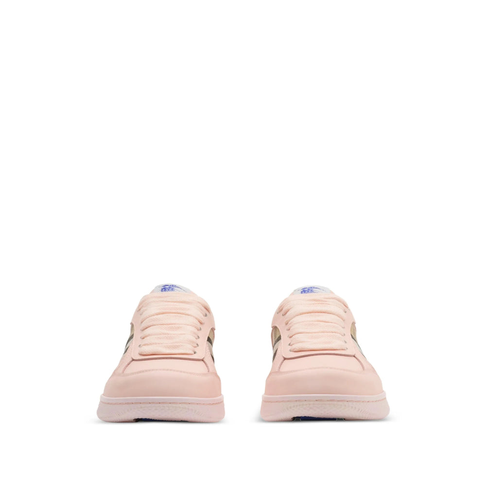 Burberry Sneakers - Pink | bf0e30a0f618de241a3e54a5a988e860329ceec5