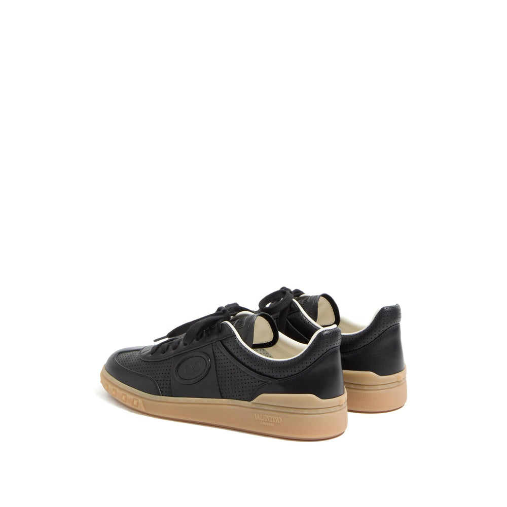 Valentino Garavani Sneakers - Black | 47a13700757a1ffd11a77874ef4075453a7e92f5