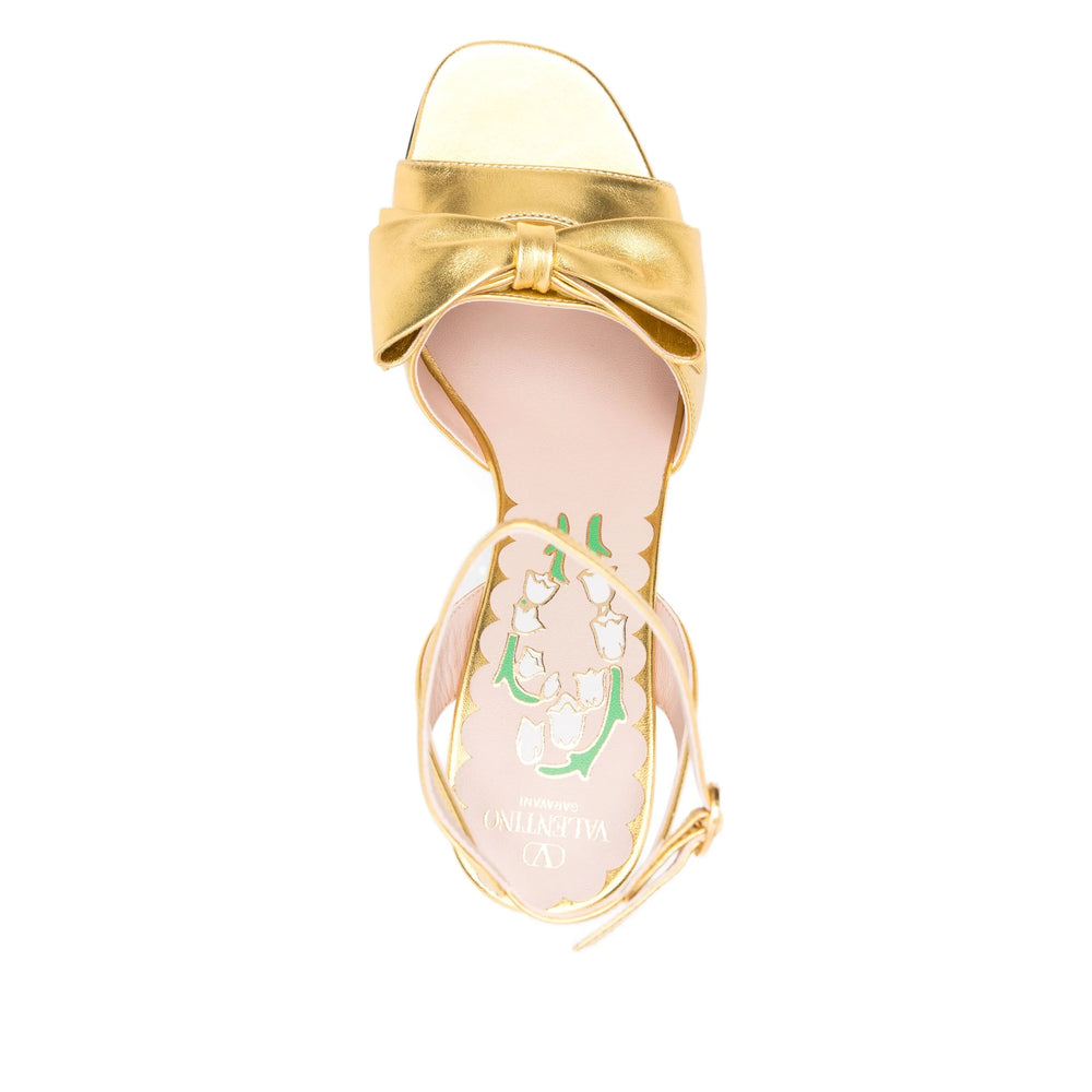 Valentino Garavani Shoes - Gold | 8f0e0fa00c16f1534bd9bafaf018128ddd3ccbc3