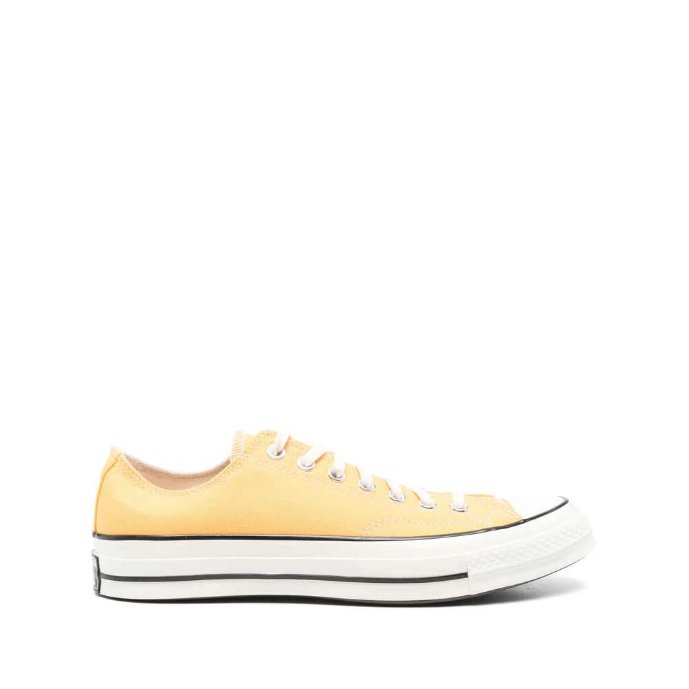 Converse Sneakers - Yellow | 647577f6c8318b680f6ac701201e827390c636e5