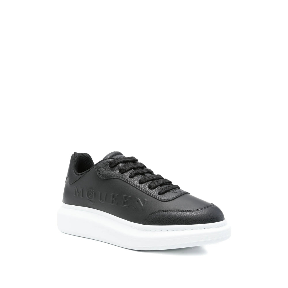 Alexander Mcqueen Sneakers - Black | d23c823bf153ea30cfda01e8abd7d72607749982