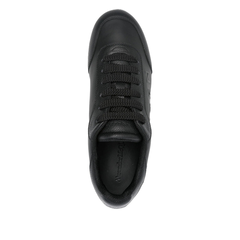 Alexander Mcqueen Sneakers - Black | 3207ed327635a99b191780a8aad1d72528c3a6f5